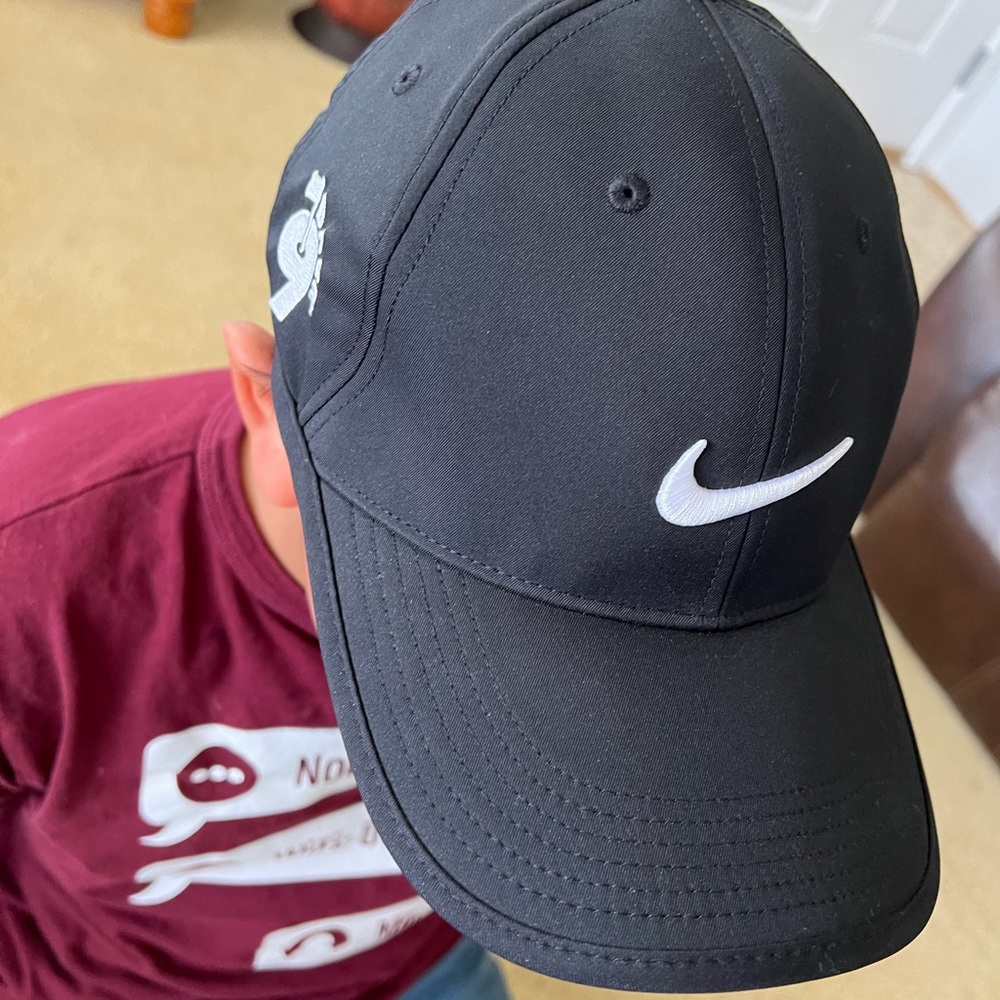 Nike golf hat